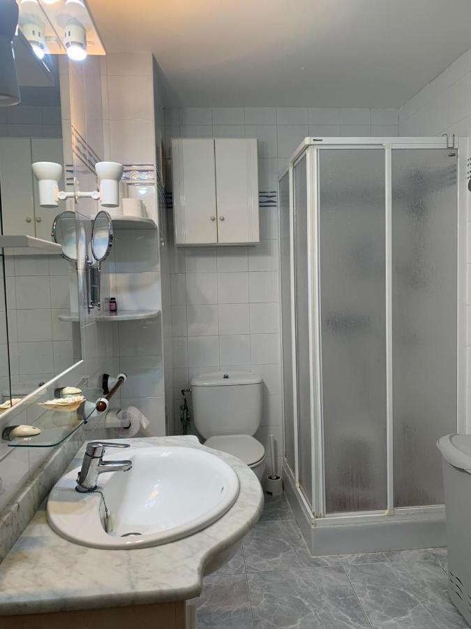 Apartamento En Primerisima Linea De Playa Con Espectaculares Vistas Netflix, Prime Y Disney Оропеса-дель-Мар Екстер'єр фото