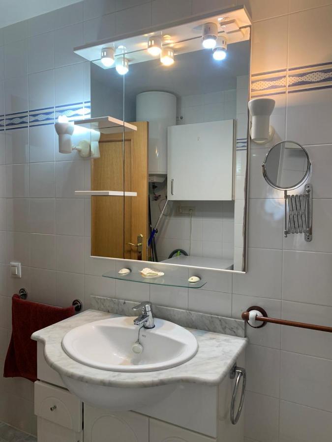 Apartamento En Primerisima Linea De Playa Con Espectaculares Vistas Netflix, Prime Y Disney Оропеса-дель-Мар Екстер'єр фото